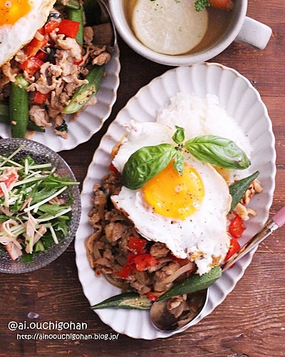 豚こまで作るガパオ