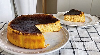 材料3つ！スーパーカップで作る！濃厚バスクチーズケーキ