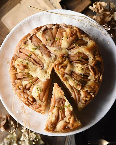 洋梨たっぷりケーキ