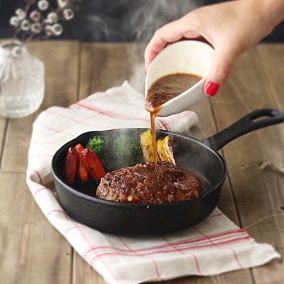 極うまオニオンソース