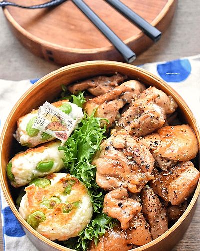 鶏肉の甘辛胡椒焼き