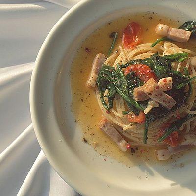 ほうれん草とベーコンのオイルソース