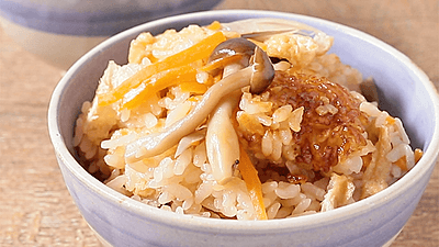 具材や味付けで楽しむ 定番からアレンジまでお手軽炊き込みご飯レシピおすすめの50選を紹介