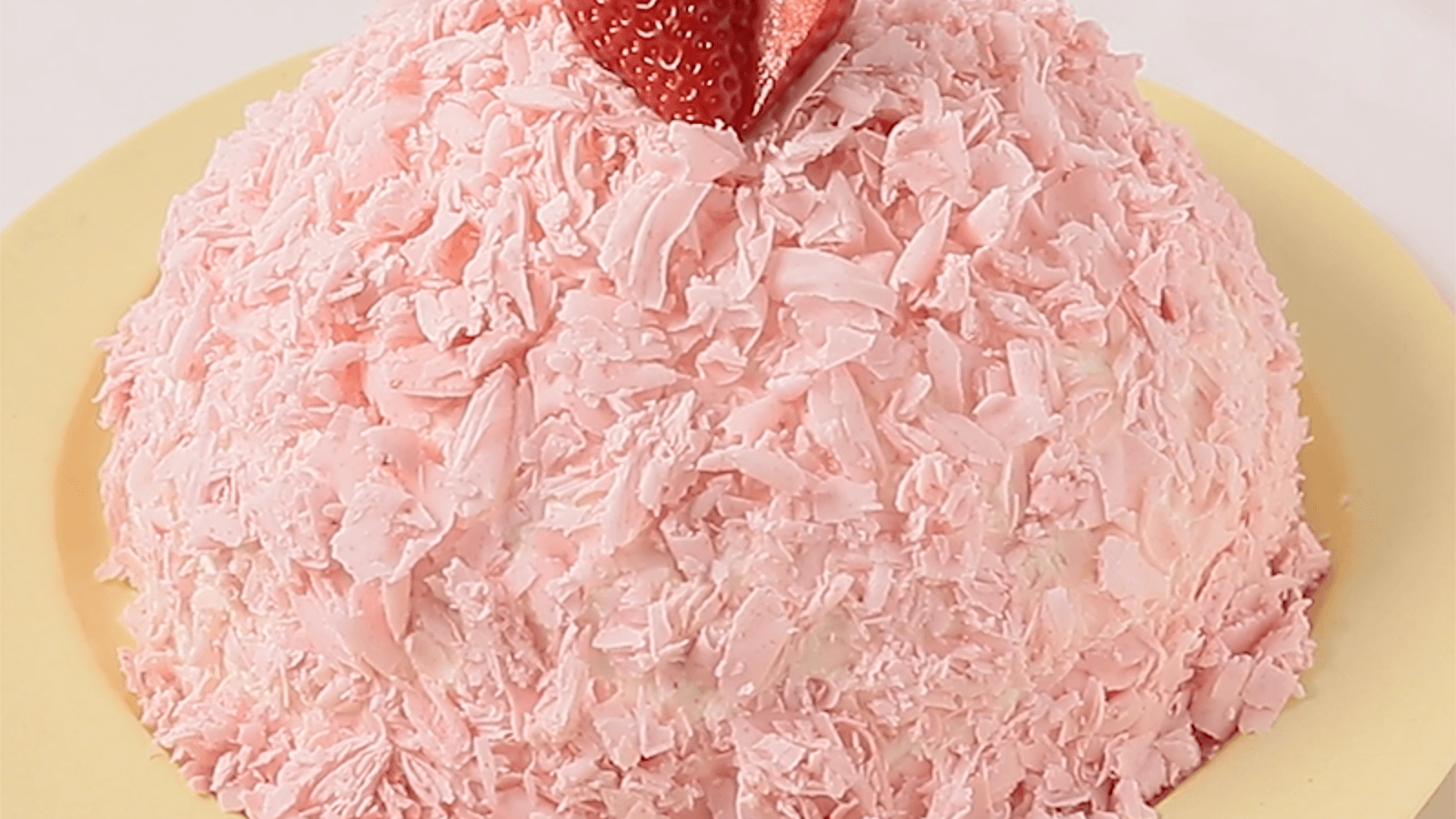 いちごで作る サンタクロース 作り方 レシピ クラシル