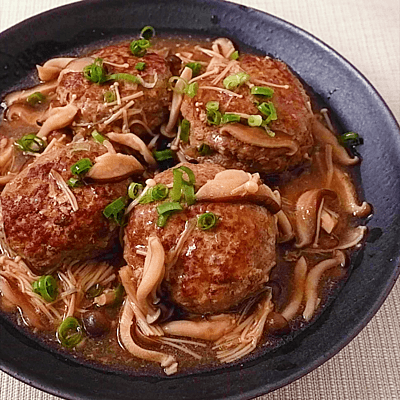 煮込みハンバーグのレシピ おすすめの30選を紹介