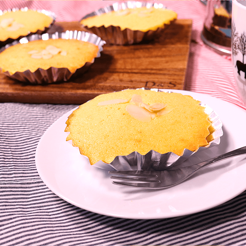 アーモンドプードル入り リッチなマドレーヌ 作り方 レシピ クラシル