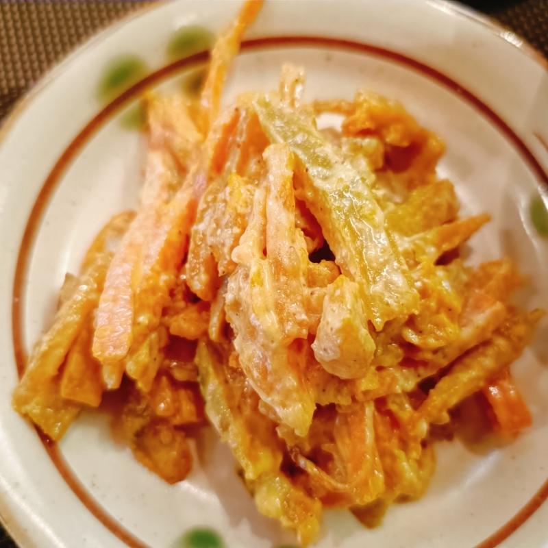 かぼちゃとにんじんの胡麻マヨ炒め 作り方・レシピ | クラシル