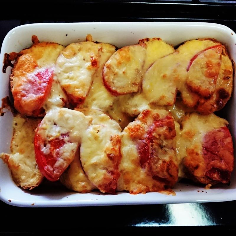 残ったパンで！トマトのパングラタン 作り方・レシピ | クラシル