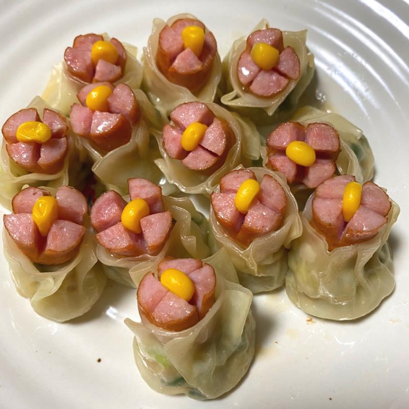 包み方ひと工夫でかわいい 花餃子 クラシル 包み方ひと工夫でかわいい 花餃子 クラシル