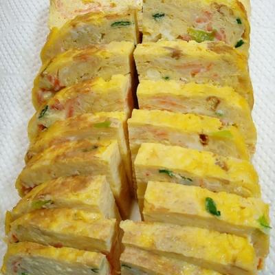 お弁当にぴったり カニカマ卵焼き 作り方 レシピ クラシル