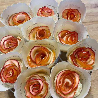 可愛い 材料5つでバラのアップルパイ 作り方 レシピ クラシル