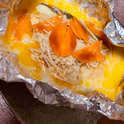 フライパンで簡単 タラときのこのホイル焼き 作り方 レシピ クラシル