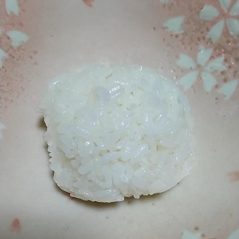 塩握り これぞ究極です」 塩むすびの極地に「うちの子絶賛」「うまい