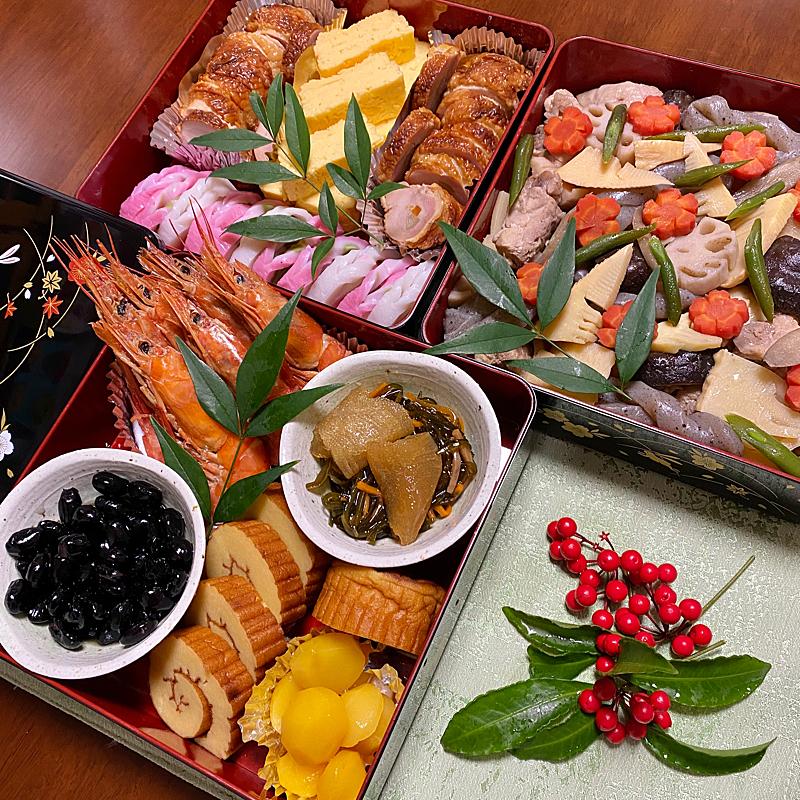 三段重のおせちの詰め方 | クラシル