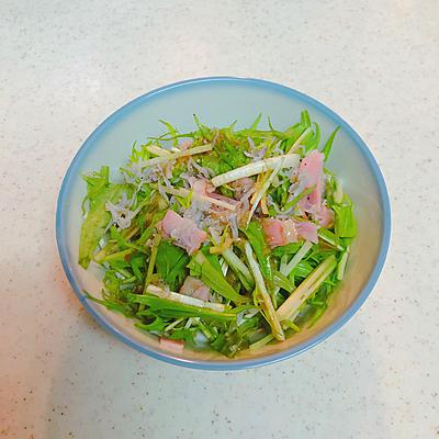 ベーコンとしらすのシャキシャキ水菜サラダ クラシル