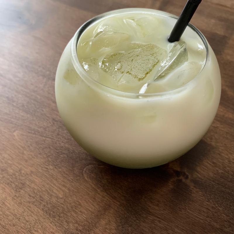 緑茶で アイスロイヤルミルクティー | クラシル