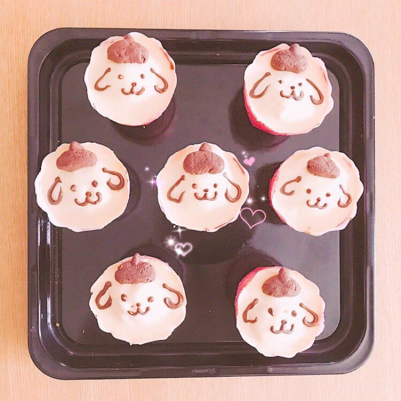 仕上げに一工夫！くまさんのチョコがけカップケーキ | クラシル