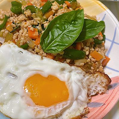 お手軽！ガパオライス 作り方・レシピ | クラシル