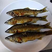 フライパンで焼く アユの塩焼き 作り方 レシピ クラシル