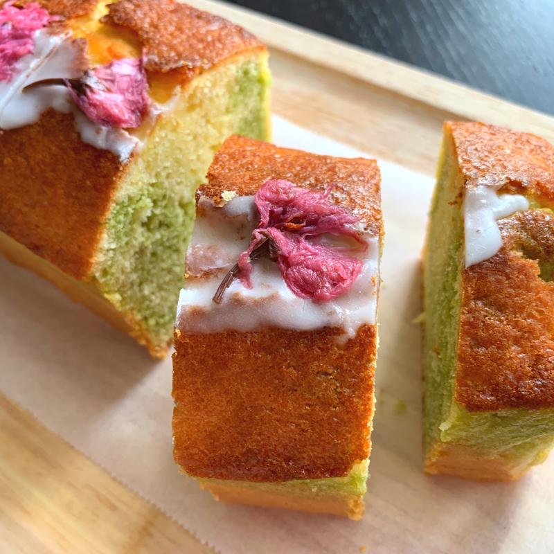 【ばーばリアンさま専用】抹茶小豆のパウンドケーキと桜のパウンドケーキのセット 桜と抹茶のパウンドケーキ 作り方・レシピ | クラシル
