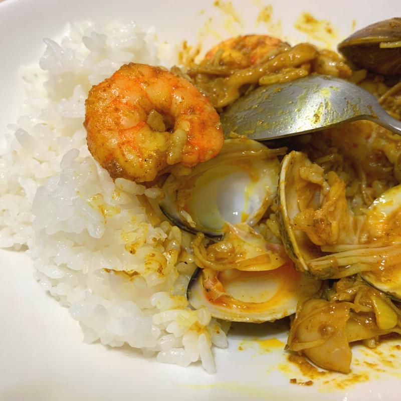 中村シェフ】シーフードカレー | クラシル