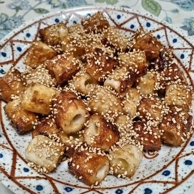 甘辛とろーり ヤンニョムチーズちくわ | クラシル