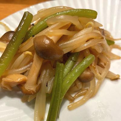 もやしとしめじのオイスター炒め 作り方・レシピ | クラシル