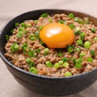 豚ひき肉の麻婆春雨丼