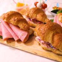 可愛い!美味しい!ちょっぴり贅沢なクロワッサンサンド