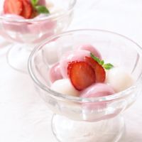可愛い いちご練乳白玉