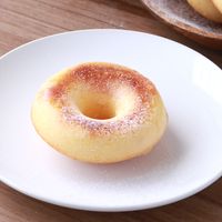 イチゴチョコ練乳ドーナツ