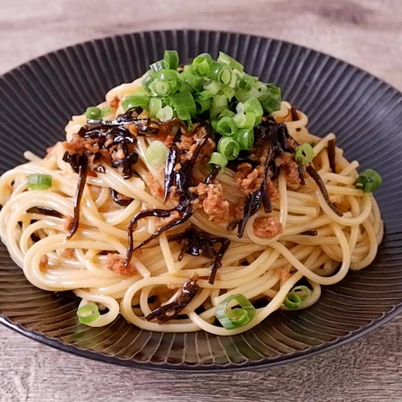 鳥羽周作シェフのレシピ 無限パスタ2 塩こぶチーズととろとろ卵 作り方 レシピ クラシル