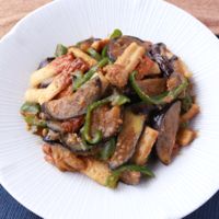 野菜とちくわのごまみそ炒め
