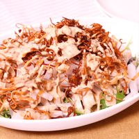 餃子の皮で!パリパリサラダ