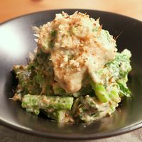 絶品おつまみ！菜の花と明太子のクリームチーズ和え