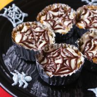 カステラで簡単 スパイダーカップケーキ