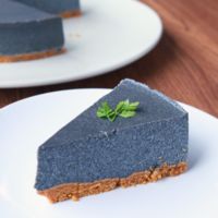 豆腐で黒ごまプリンの和風タルト