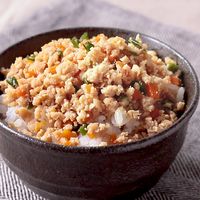 青唐辛子入り鶏そぼろ丼