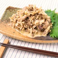 お手軽おつまみ 新生姜とさんまの缶詰の香味和え
