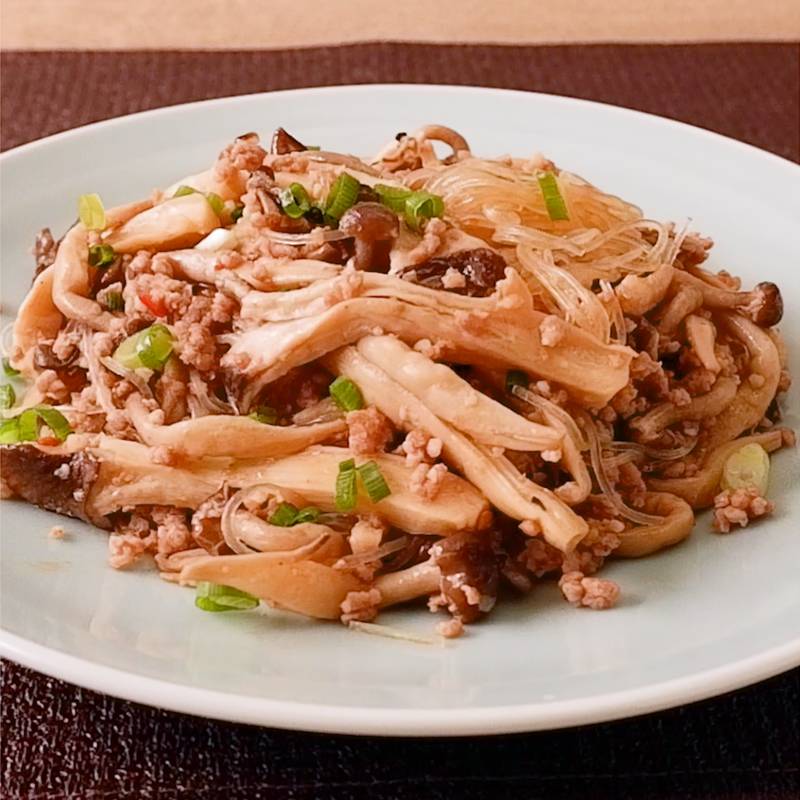 節約 レンジで簡単もやしと春雨のピリ辛和え 作り方 レシピ クラシル