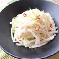 おつまみに 大根ペペロンチーノ