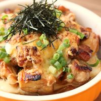 豆腐と照り焼きチキンのチーズ焼き