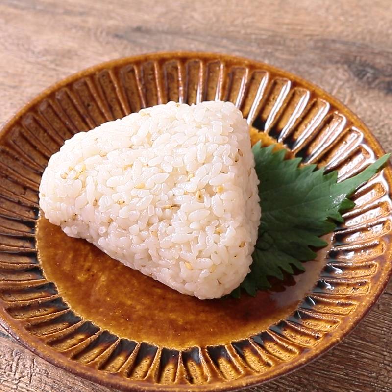 甘辛ダレがおいしい 肉巻きおにぎり 作り方 レシピ クラシル