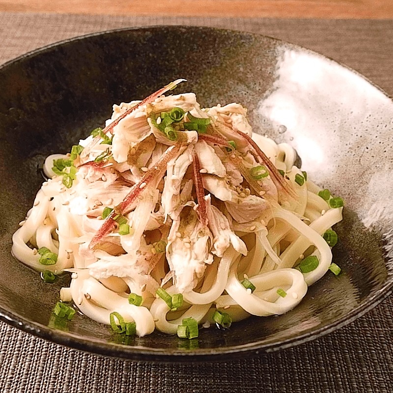 ヤンニョムチキンの釜玉うどん 作り方 レシピ クラシル