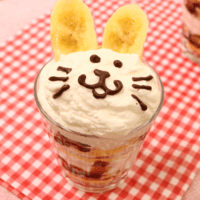 オーブンいらず!うさぎのチョコバナナケーキカップ