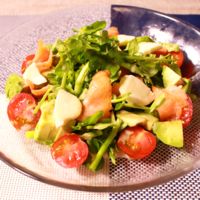具材たっぷり!クレソンサラダ