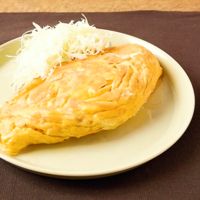 甘辛鶏ひき肉がたっぷり入ったオムレツ 作り方・レシピ | クラシル