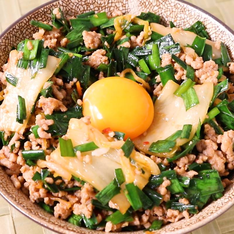 時短で簡単 家計にも優しい 豚ひきもやしのあんかけ丼 作り方 レシピ クラシル