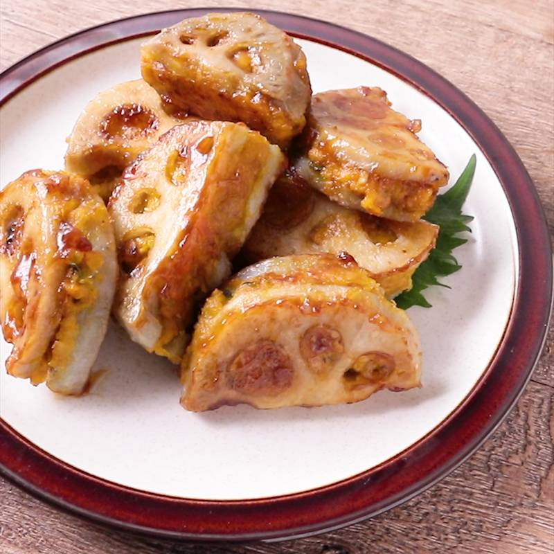 チーズとみそでコク出し レンコンのはさみ焼き 作り方 レシピ クラシル