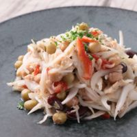 レモン香る 新玉ねぎと豆の爽やかサラダ